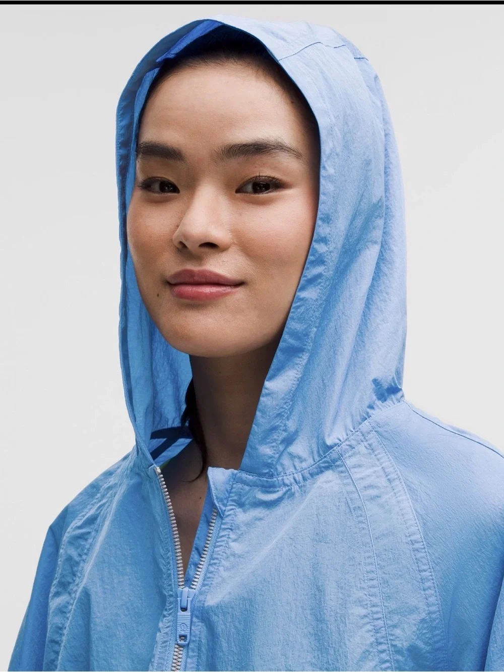 Lululemon Scuba Cropped Hooded Anorak Jacket - Size 12 in Pool Party